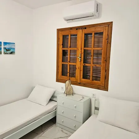 Sandy Coast Apartment *